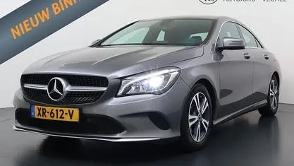 Grijs Occasion 2019 Mercedes CLA180 Ambition Sedan | € 21.995 (Eerlijke prijs)