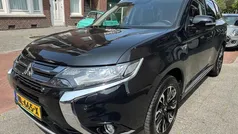 Zwart Gebruikt 2015 Mitsubishi Outlander Instyle SUV | € 12.950 (Eerlijke prijs)