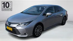 Grijs Gebruikt 2021 Toyota Corolla Sedan | € 23.875 (Eerlijke prijs)