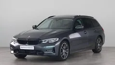 Grijs Gebruikt 2020 BMW 320 Executive Stationwagen | € 31.950 (Eerlijke prijs)