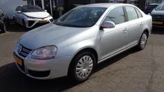 Grijs Gebruikt 2007 VW Jetta Comfortline Sedan | € 2.600 (Eerlijke prijs)