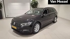 Zwart Gebruikt 2016 VW Passat Stationwagen | € 14.900 (Eerlijke prijs)