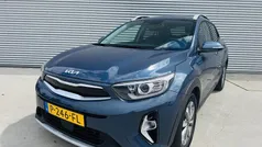 Blauw Gebruikt 2022 Kia Stonic SUV | € 19.650 (Eerlijke prijs)