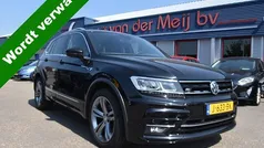 Gebruikt 2020 VW Tiguan Highline SUV | € 25.950 (Eerlijke prijs)