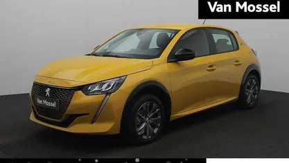 Occasion 2023 Peugeot e-208 Allure Hatchback | € 18.940 (Eerlijke prijs)