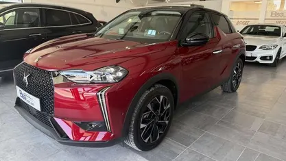 Rood Gebruikt 2023 DS Automobiles DS3 Crossback E-Tense Performance Line Plus SUV | € 20.950 (Goede deal)