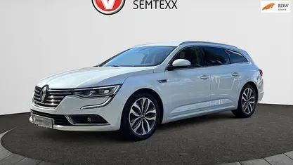 Wit Gebruikt 2018 Renault Talisman Intens Stationwagen | € 15.950 (Eerlijke prijs)