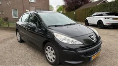 Zwart Gebruikt 2008 Peugeot 207 Hatchback | € 800 (Goede deal)