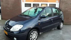 Blauw Gebruikt 2001 Renault Scénic MPV | € 895 (Goede deal)