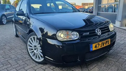 Zwart Gebruikt 2002 VW Golf IV R Hatchback | € 24.945
