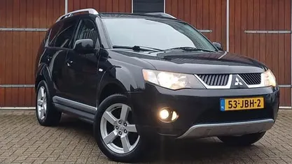 Zwart Gebruikt 2009 Mitsubishi Outlander Instyle SUV | € 5.250 (Super prijs)