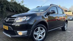 Occasion Dacia Sandero Lauréate 90 PK (66 kW) 2014 Zwart (metallic) Hatchback
