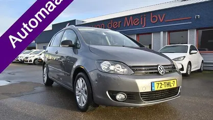 Grijs (metallic) Gebruikt 2011 VW Golf Plus Cross Highline MPV | € 7.999 (Eerlijke prijs)