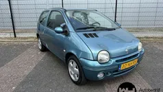 Blauw Gebruikt 2003 Renault Twingo Hatchback | € 1.195 (Eerlijke prijs)