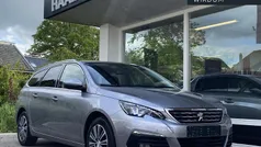 Grijs Gebruikt 2021 Peugeot 308 Allure Stationwagen | € 18.945 (Eerlijke prijs)