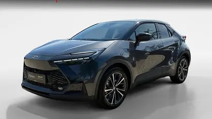 Occasion 2025 Toyota C-HR Executive SUV | € 38.445 (Eerlijke prijs)