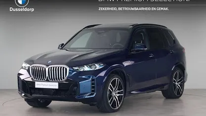 Blauw Occasion 2025 BMW X5 M Sport SUV | € 98.950 (Eerlijke prijs)