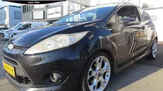 Zwart Gebruikt 2009 Ford Fiesta Ghia Hatchback | € 3.750 (Eerlijke prijs)
