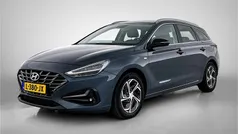 Blauw Gebruikt 2021 Hyundai i30 Premium Stationwagen | € 18.885 (Eerlijke prijs)