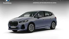 Grijs Gebruikt 2023 BMW 225 Active Tourer Comfort Edition MPV | € 35.950 (Eerlijke prijs)