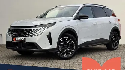Gebruikt 2025 Peugeot 5008 Allure SUV | € 37.795 (Eerlijke prijs)