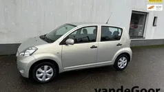 Gebruikt 2009 Daihatsu Sirion Hatchback | € 2.950 (Eerlijke prijs)