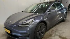 Grijs Gebruikt 2020 Tesla Model 3 Long Range Sedan | € 23.850 (Eerlijke prijs)