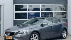 Grijs Gebruikt 2013 Volvo V40 Momentum Stationwagen | € 7.900 (Eerlijke prijs)