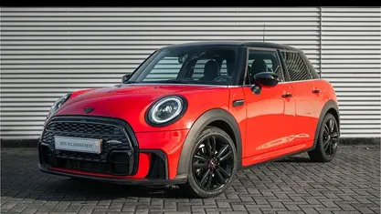Occasion Mini John Cooper Works 136 PK (100 kW) 2021 Rood Hatchback