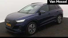 Blauw Gebruikt 2024 Audi Q4 e-tron Advanced SUV | € 49.900 (Eerlijke prijs)