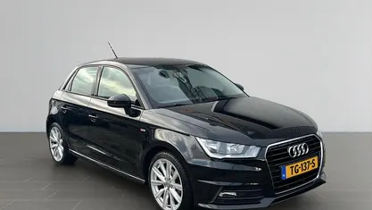 Occasion Audi A1 Sportback S-Line 97 PK (71 kW) 2018 Zwart (metallic) Hatchback
