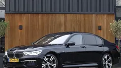 Zwart Gebruikt 2016 BMW 750 M Sport Sedan | € 39.995 (Eerlijke prijs)