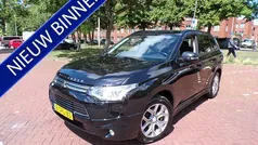 Zwart Gebruikt 2013 Mitsubishi Outlander Instyle SUV | € 12.944 (Eerlijke prijs)