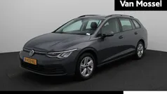 Grijs Gebruikt 2022 VW Golf VIII Life Stationwagen | € 16.900 (Goede deal)