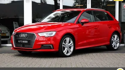 Occasion Audi A3 Sportback Sport 150 PK (110 kW) 2020 Rood Hatchback