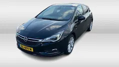 Zwart Gebruikt 2019 Opel Astra Edition Hatchback | € 14.950 (Eerlijke prijs)