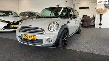 Wit Occasion 2012 Mini One Clubman Business Stationwagen | € 9.250 (Eerlijke prijs)