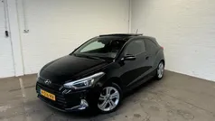 Zwart, metallic lak Gebruikt 2017 Hyundai i20 Premium Hatchback | € 10.995 (Eerlijke prijs)