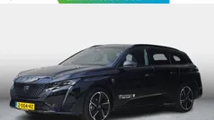 Zwart Gebruikt 2024 Peugeot e-308 GT Hatchback | € 31.990 (Eerlijke prijs)