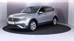 Grijs Gebruikt 2024 VW Tiguan Allspace Business SUV | € 44.449 (Eerlijke prijs)