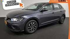 Grijs Gebruikt 2022 VW Polo Life Hatchback | € 16.890 (Eerlijke prijs)