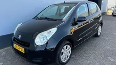 Zwart, metallic lak Gebruikt 2013 Suzuki Alto Comfort Hatchback | € 3.999 (Eerlijke prijs)