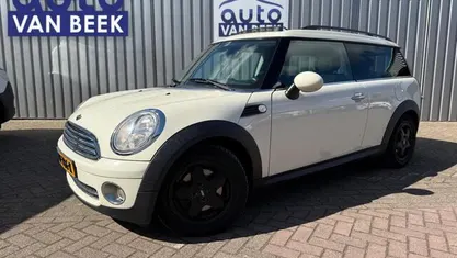 Occasion 2010 Mini Clubman Pepper Stationwagen | € 4.950 (Eerlijke prijs)