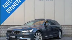 Blauw Gebruikt 2018 Volvo V90 Inscription Stationwagen | € 22.900 (Eerlijke prijs)