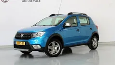 Blauw Gebruikt 2019 Dacia Sandero Stepway Hatchback | € 12.900 (Eerlijke prijs)
