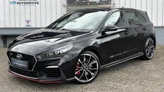 Zwart Gebruikt 2018 Hyundai i30 Hatchback | € 26.990 (Eerlijke prijs)