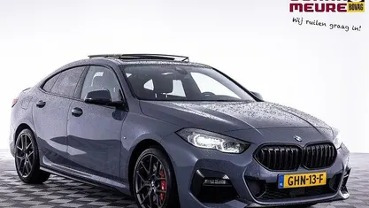Grijs Gebruikt 2024 BMW 218 M Sport Coupé | € 34.990 (Eerlijke prijs)