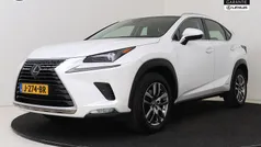 Wit Gebruikt 2020 Lexus NX300h Sport Line SUV | € 35.950 (Eerlijke prijs)
