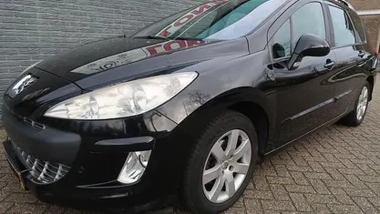 Zwart Occasion 2009 Peugeot 308 SW Stationwagen | € 2.913 (Eerlijke prijs)