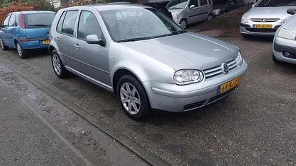 Gebruikt 2003 VW Golf IV Hatchback | € 699 (Eerlijke prijs)
